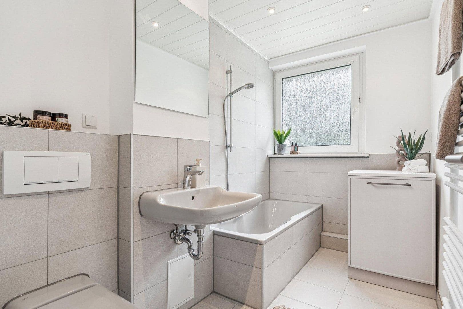 Prodej bytu 3+1 74 m², Braunschweig, Dolní Sasko Prodej bytu 3+1 74 m², Braunschweig, Dolní Sasko