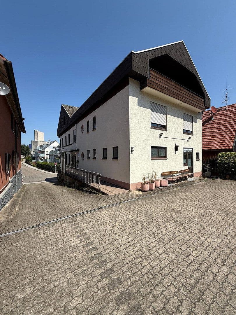 Pronájem bytu 2+kk 78 m², Ettlingen, Bádensko-Württembersko Pronájem bytu 2+kk 78 m², Ettlingen, Bádensko-Württembersko