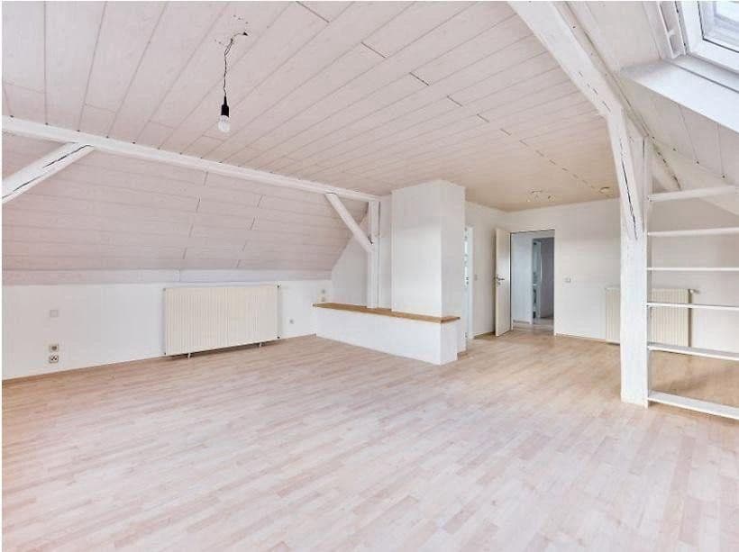 Pronájem bytu 2+1 69 m², Erzhausen, Hessen Pronájem bytu 2+1 69 m², Erzhausen, Hessen