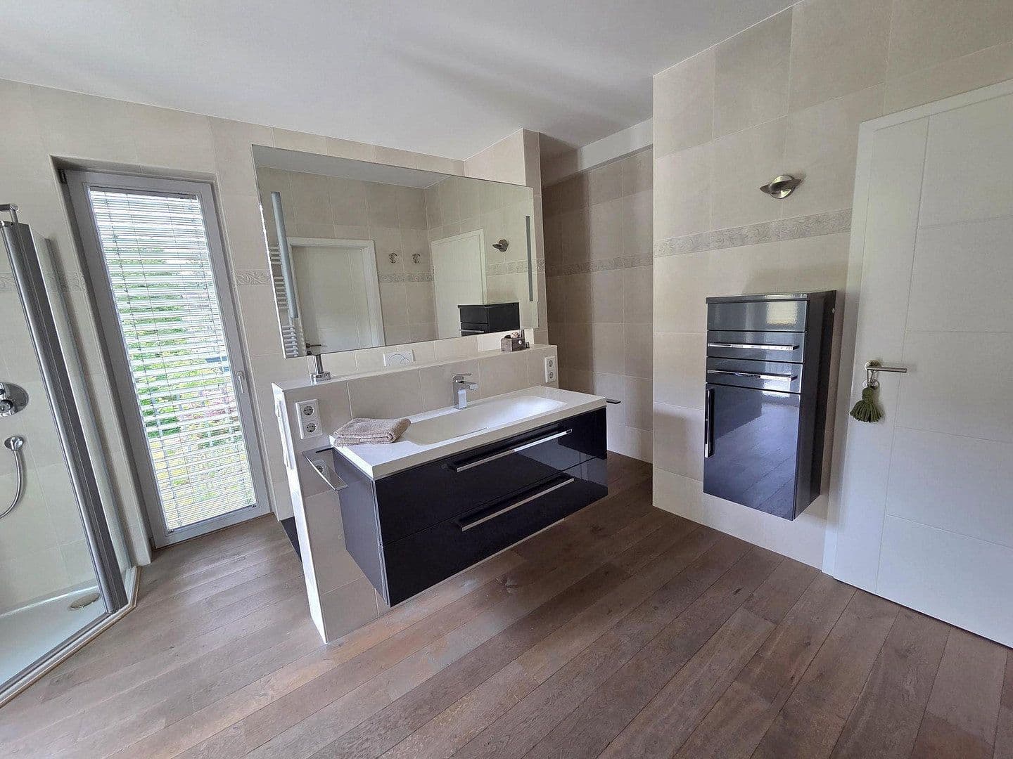 Pronájem bytu 4+1 174 m², Bensheim, Hessen Pronájem bytu 4+1 174 m², Bensheim, Hessen