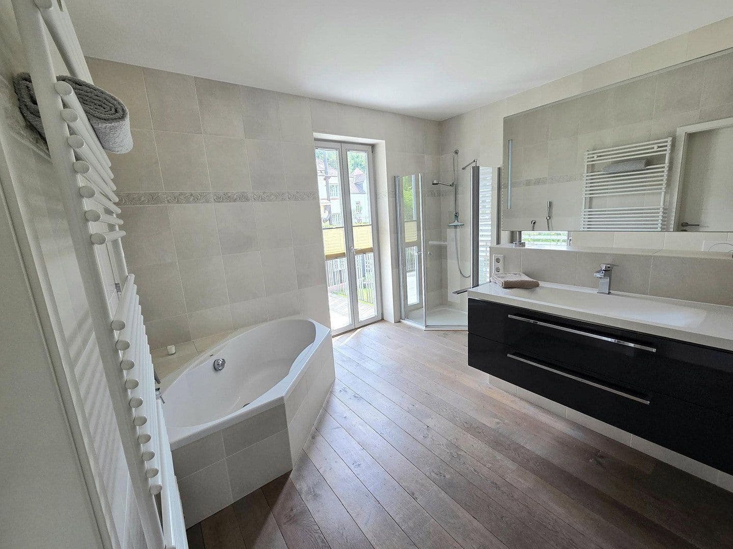 Pronájem bytu 4+1 174 m², Bensheim, Hessen Pronájem bytu 4+1 174 m², Bensheim, Hessen