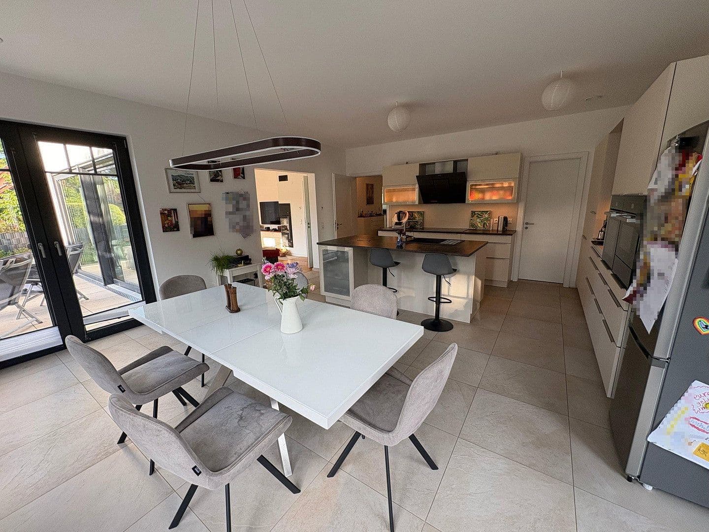 Prodej domu 267 m², pozemek 1.288 m², Falkensee, Braniborsko Prodej domu 267 m², pozemek 1.288 m², Falkensee, Braniborsko