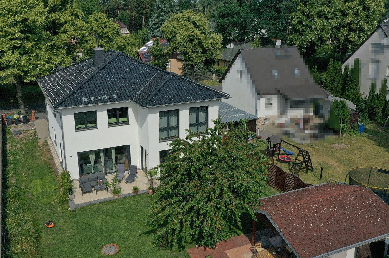 Prodej domu 267 m², pozemek 1.288 m², Falkensee, Braniborsko Prodej domu 267 m², pozemek 1.288 m², Falkensee, Braniborsko