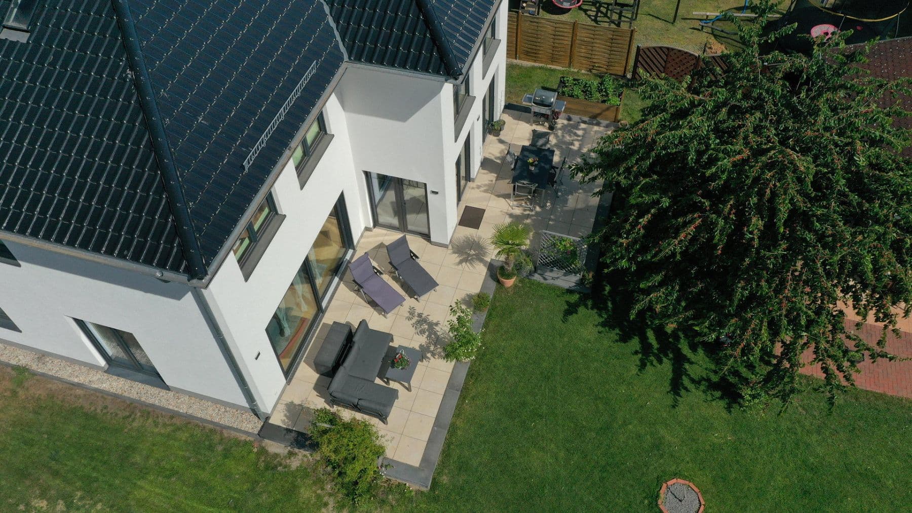 Prodej domu 267 m², pozemek 1.288 m², Falkensee, Braniborsko Prodej domu 267 m², pozemek 1.288 m², Falkensee, Braniborsko