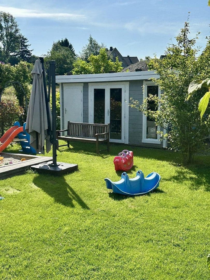 Prodej domu 220 m², pozemek 766 m², Roetgen, Severní Porýní-Vestfálsko Prodej domu 220 m², pozemek 766 m², Roetgen, Severní Porýní-Vestfálsko