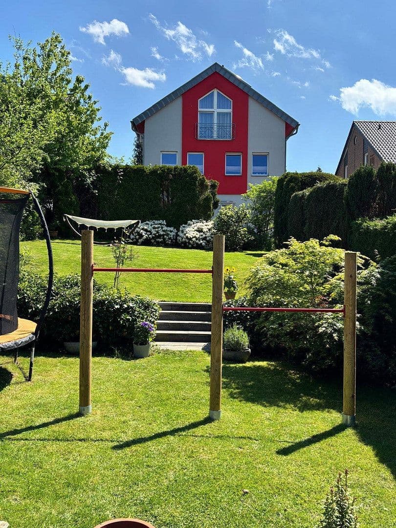 Prodej domu 173 m², pozemek 388 m², Cáchy, Severní Porýní-Vestfálsko Prodej domu 173 m², pozemek 388 m², Cáchy, Severní Porýní-Vestfálsko