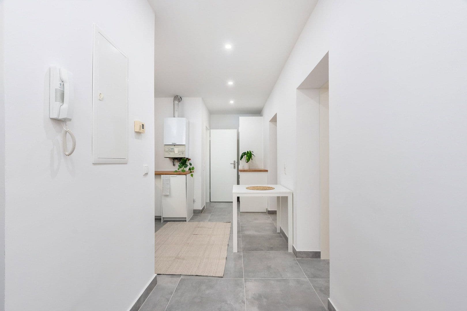 Prodej bytu 4+1 70 m², Köln, Severní Porýní-Vestfálsko Prodej bytu 4+1 70 m², Köln, Severní Porýní-Vestfálsko