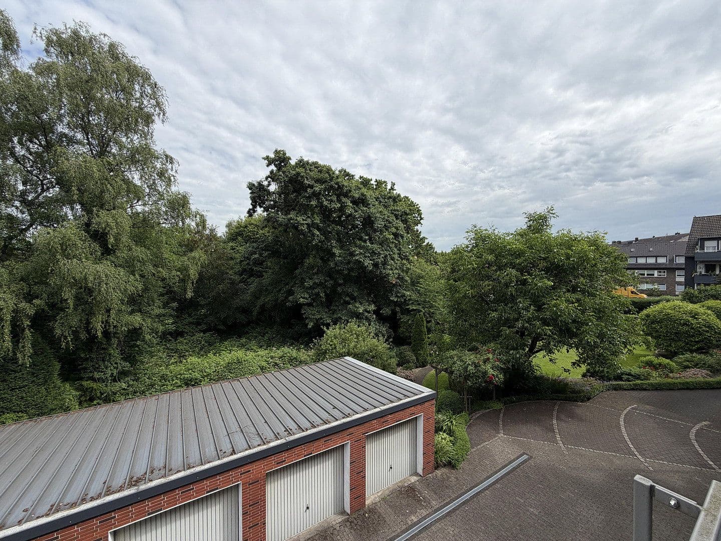 Pronájem bytu 3+kk 80 m², Teutoburgerstr. 121, Oberhausen, Severní Porýní-Vestfálsko Pronájem bytu 3+kk 80 m², Teutoburgerstr. 121, Oberhausen, Severní Porýní-Vestfálsko