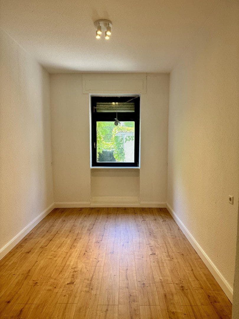 Pronájem bytu 65 m², Karlsruhe, Bádensko-Württembersko Pronájem bytu 65 m², Karlsruhe, Bádensko-Württembersko