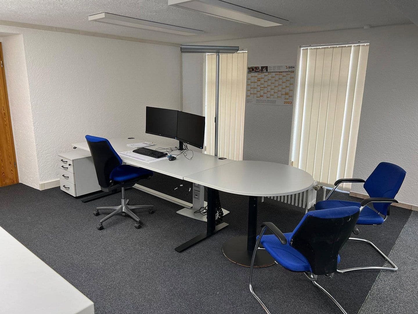 Pronájem kanceláře 125 m², SAt. Georgen, Bádensko-Württembersko Pronájem kanceláře 125 m², SAt. Georgen, Bádensko-Württembersko