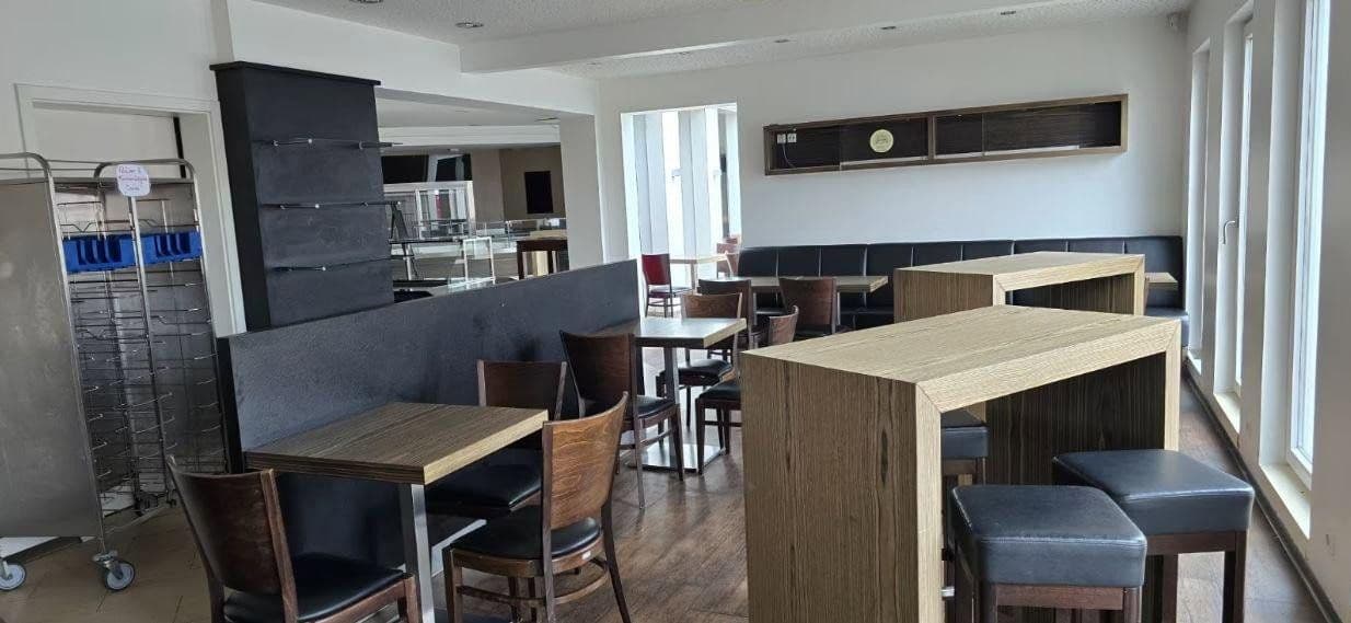 Pronájem nebytového prostoru 160 m², Baden-Baden, Bádensko-Württembersko Pronájem nebytového prostoru 160 m², Baden-Baden, Bádensko-Württembersko