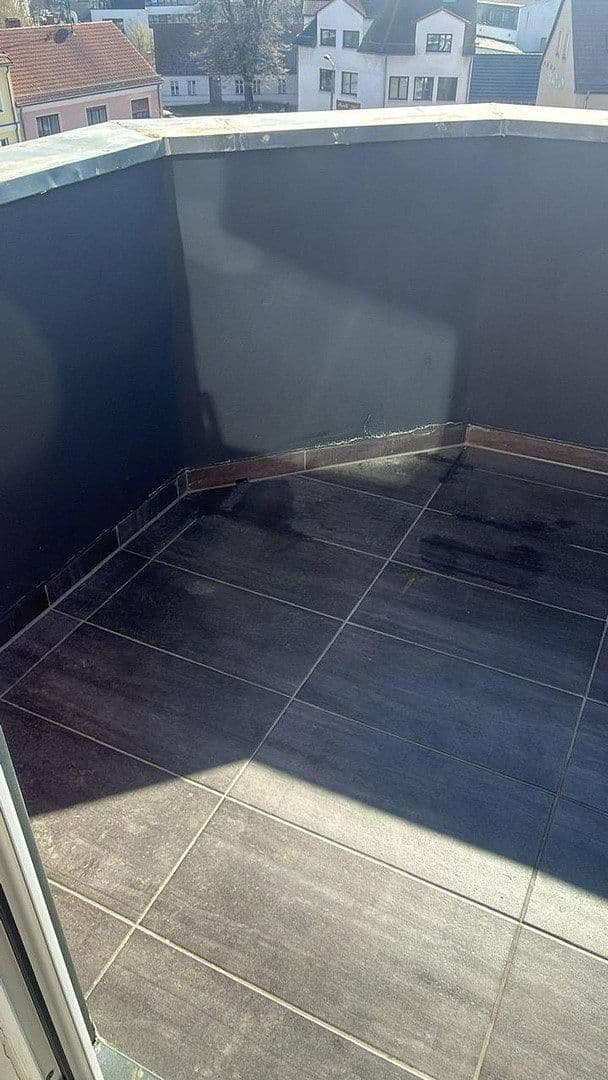 Pronájem bytu 2+1 56 m², Rudolf-Breitscheid-Str. 16, Luckenwalde, Braniborsko Pronájem bytu 2+1 56 m², Rudolf-Breitscheid-Str. 16, Luckenwalde, Braniborsko