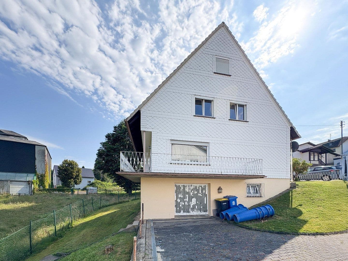 Prodej domu 166 m², pozemek 1.043 m², Hamm (Sieg), Porýní-Falc Prodej domu 166 m², pozemek 1.043 m², Hamm (Sieg), Porýní-Falc