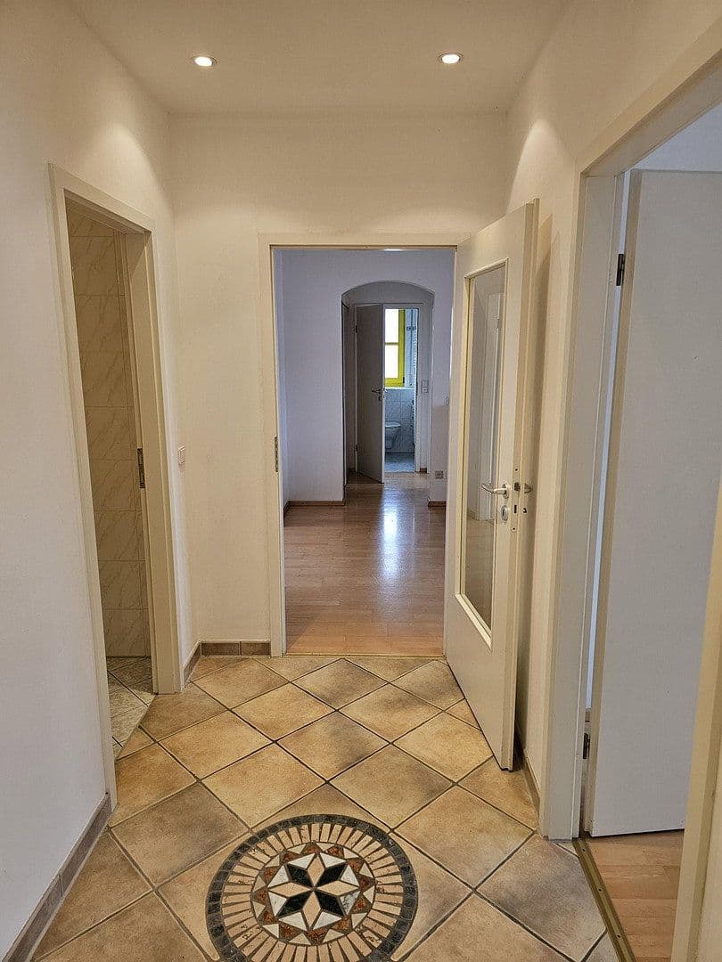 Prodej bytu 3+1 92 m², Erika-Cremer-Straße 15, München, Bavorsko Prodej bytu 3+1 92 m², Erika-Cremer-Straße 15, München, Bavorsko