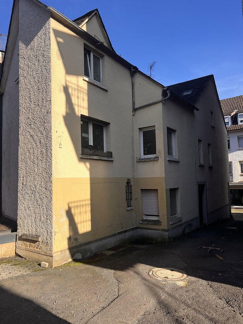 Prodej domu 200 m², pozemek 290 m², Wissen, Porýní-Falc Prodej domu 200 m², pozemek 290 m², Wissen, Porýní-Falc