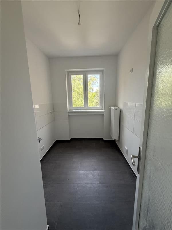 Pronájem bytu 1+1 43 m², Neuendorfer Str. 99, Berlin, Berlín Pronájem bytu 1+1 43 m², Neuendorfer Str. 99, Berlin, Berlín