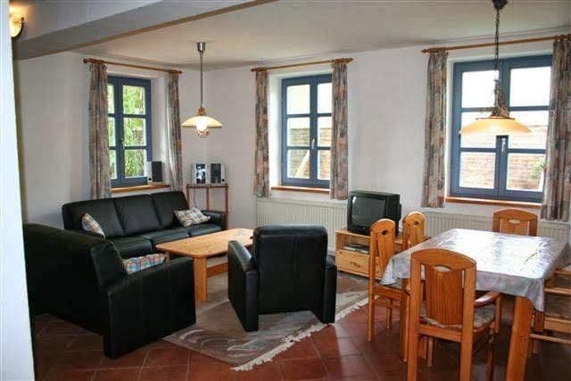 Prodej nebytového prostoru 6.000 m², Poggenhof 25, Schaprode, Mecklenburg-Vorpommern Prodej nebytového prostoru 6.000 m², Poggenhof 25, Schaprode, Mecklenburg-Vorpommern