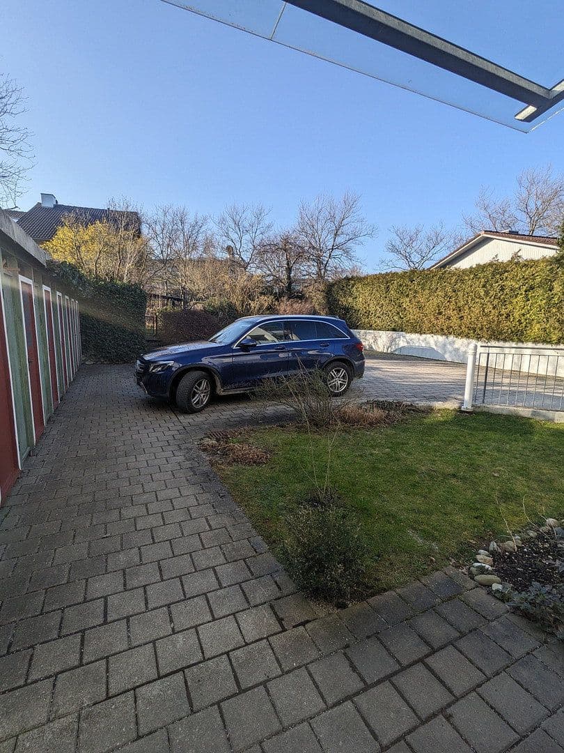 Pronájem bytu 2+1 58 m², Germering, Bavorsko Pronájem bytu 2+1 58 m², Germering, Bavorsko