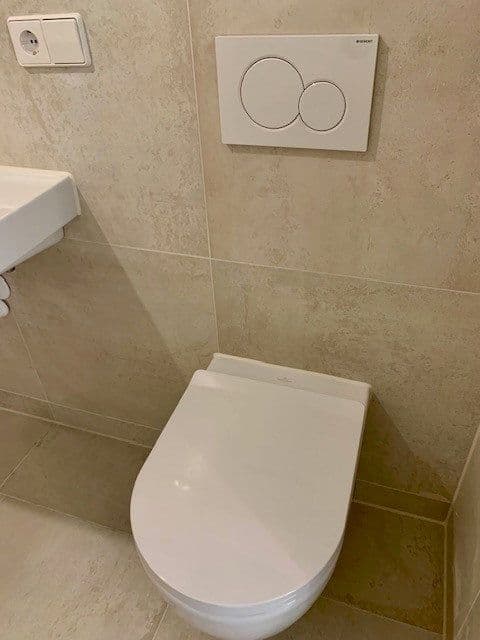 Pronájem bytu 2+kk 61 m², Esslingen am Neckar, Bádensko-Württembersko Pronájem bytu 2+kk 61 m², Esslingen am Neckar, Bádensko-Württembersko