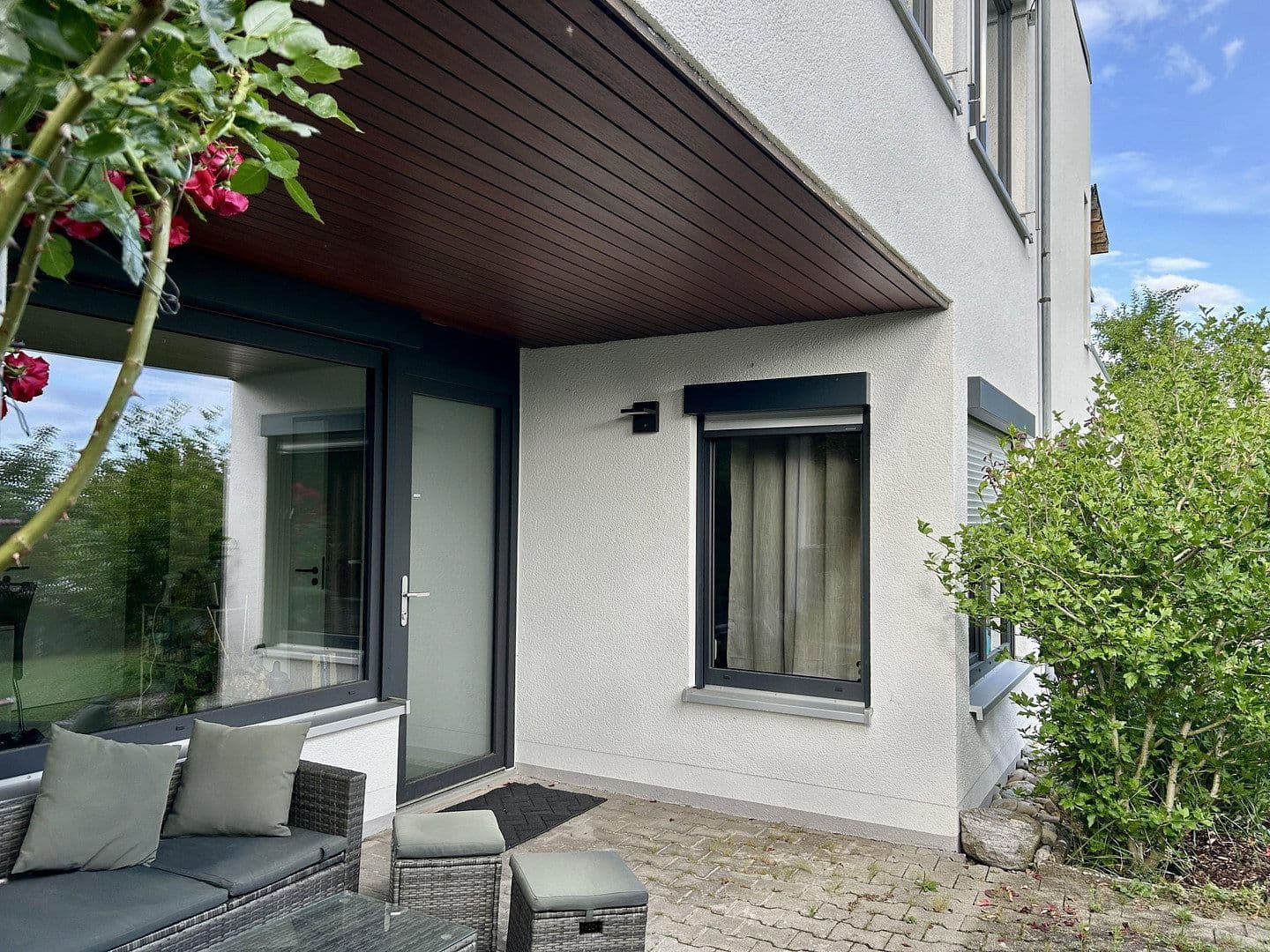 Pronájem bytu 2+kk 61 m², Esslingen am Neckar, Bádensko-Württembersko Pronájem bytu 2+kk 61 m², Esslingen am Neckar, Bádensko-Württembersko