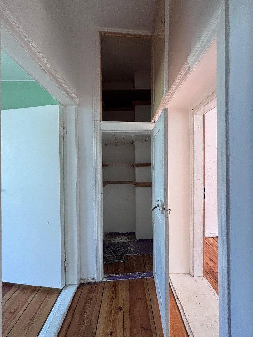 Prodej bytu 3+1 104 m², Silbersteinstraße xx, Berlin Neukölln, Berlín Prodej bytu 3+1 104 m², Silbersteinstraße xx, Berlin Neukölln, Berlín