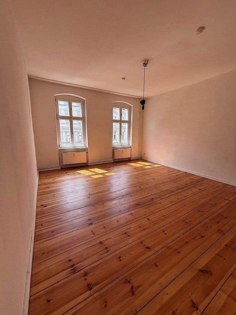 Prodej bytu 3+1 104 m², Silbersteinstraße xx, Berlin Neukölln, Berlín Prodej bytu 3+1 104 m², Silbersteinstraße xx, Berlin Neukölln, Berlín
