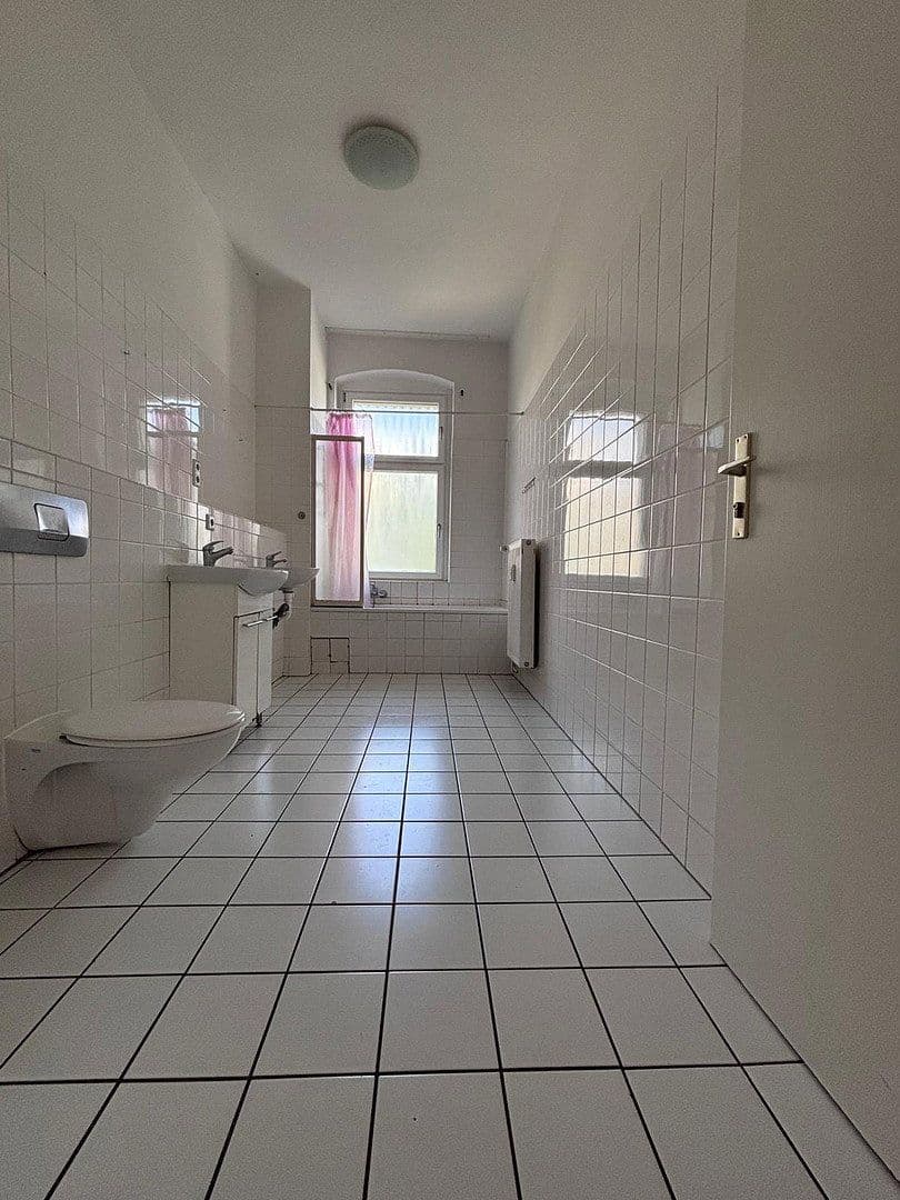 Prodej bytu 3+1 104 m², Silbersteinstraße xx, Berlin Neukölln, Berlín Prodej bytu 3+1 104 m², Silbersteinstraße xx, Berlin Neukölln, Berlín