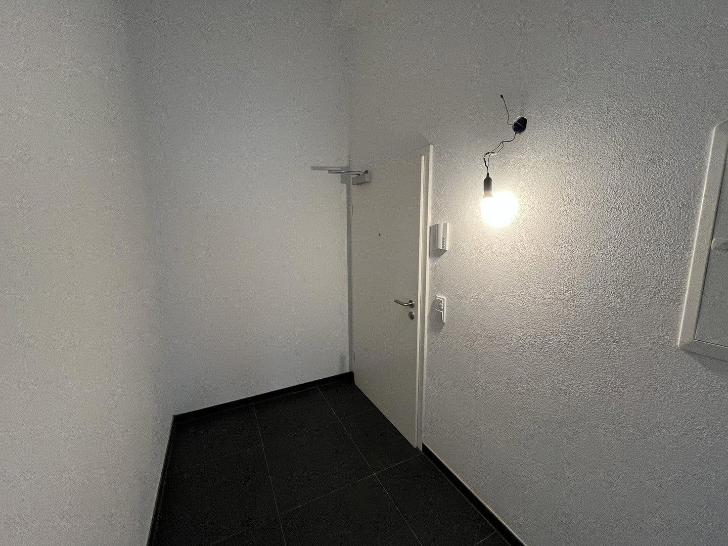 Pronájem bytu 3+kk 93 m², Graf-Seinsheim-Straße 5, Grünbach (Bockhorn), Bavorsko Pronájem bytu 3+kk 93 m², Graf-Seinsheim-Straße 5, Grünbach (Bockhorn), Bavorsko