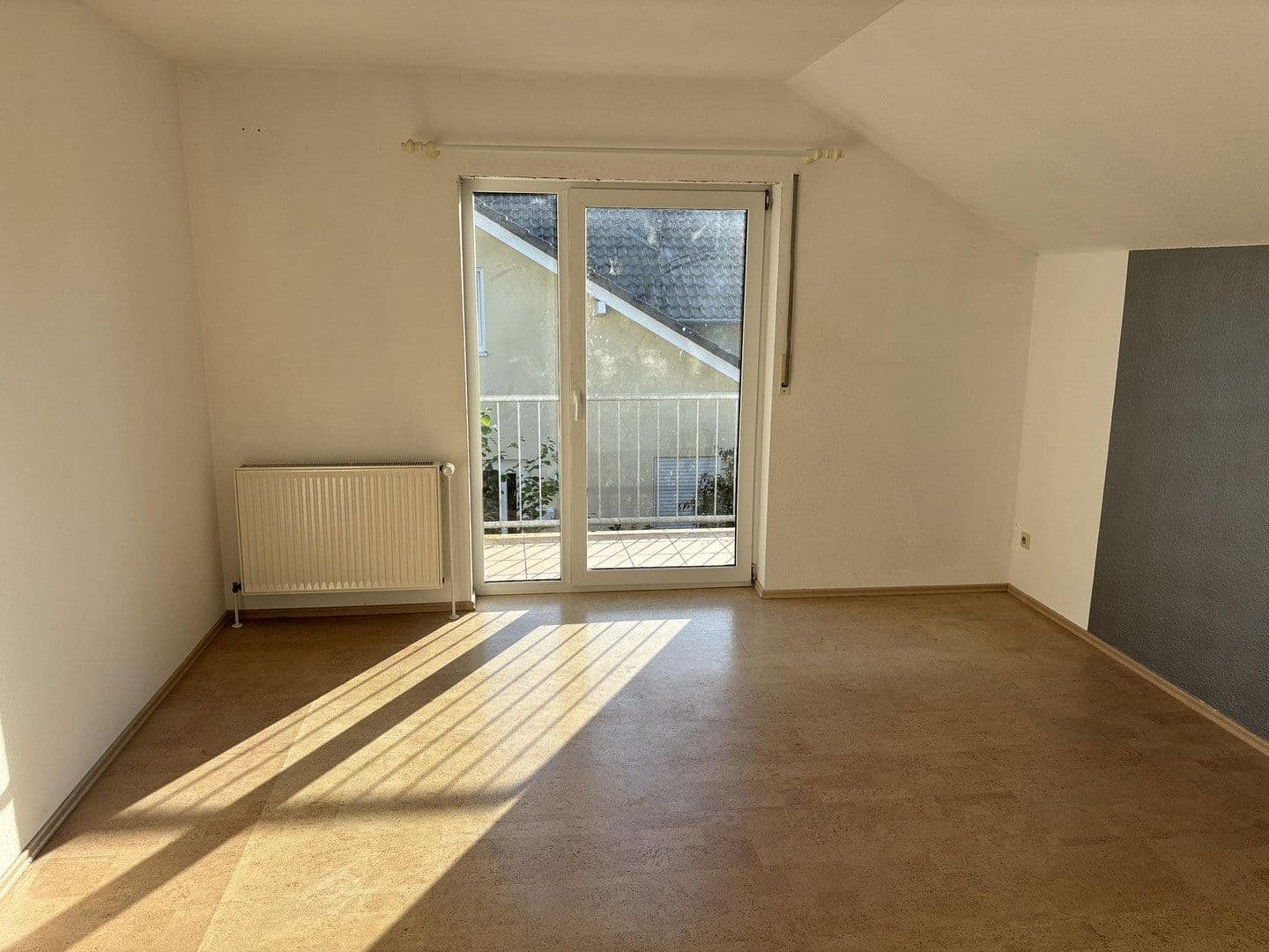 Prodej domu 120 m², pozemek 893 m², Akazienweg, Linec nad Rýnem, Porýní-Falc Prodej domu 120 m², pozemek 893 m², Akazienweg, Linec nad Rýnem, Porýní-Falc