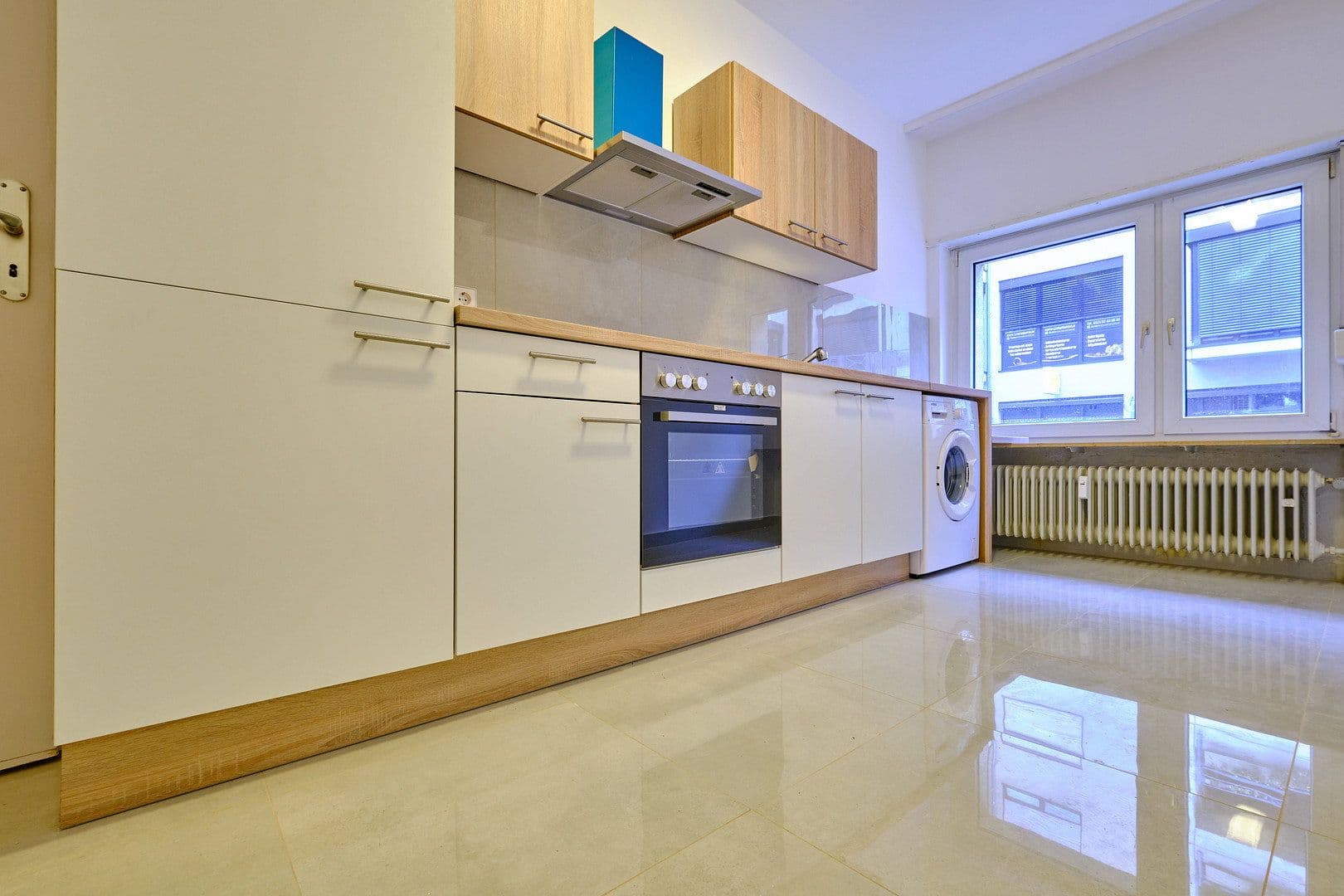 Pronájem bytu 1+1 49 m², C3 11, Mannheim, Bádensko-Württembersko Pronájem bytu 1+1 49 m², C3 11, Mannheim, Bádensko-Württembersko
