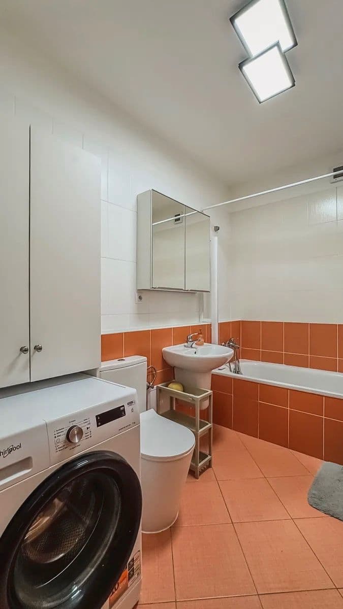 Pronájem bytu 2+kk 53 m², Pod Harfou, Praha, Praha Pronájem bytu 2+kk 53 m², Pod Harfou, Praha, Praha