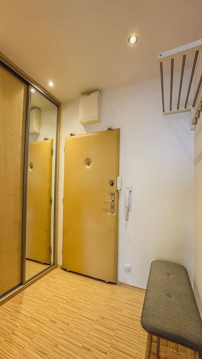 Pronájem bytu 2+kk 53 m², Pod Harfou, Praha, Praha Pronájem bytu 2+kk 53 m², Pod Harfou, Praha, Praha