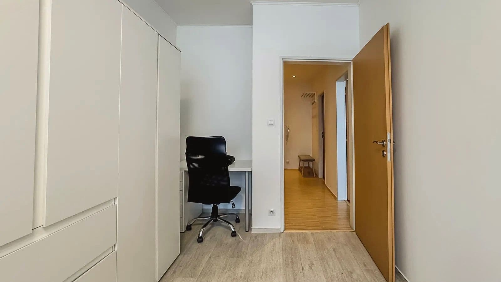 Pronájem bytu 2+kk 53 m², Pod Harfou, Praha, Praha Pronájem bytu 2+kk 53 m², Pod Harfou, Praha, Praha
