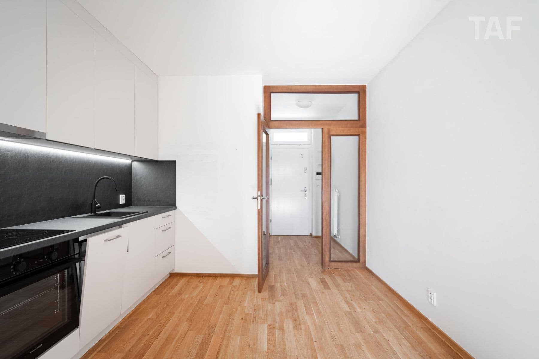 Prodej bytu 2+1 53 m², Milíčova, Praha, Praha Prodej bytu 2+1 53 m², Milíčova, Praha, Praha