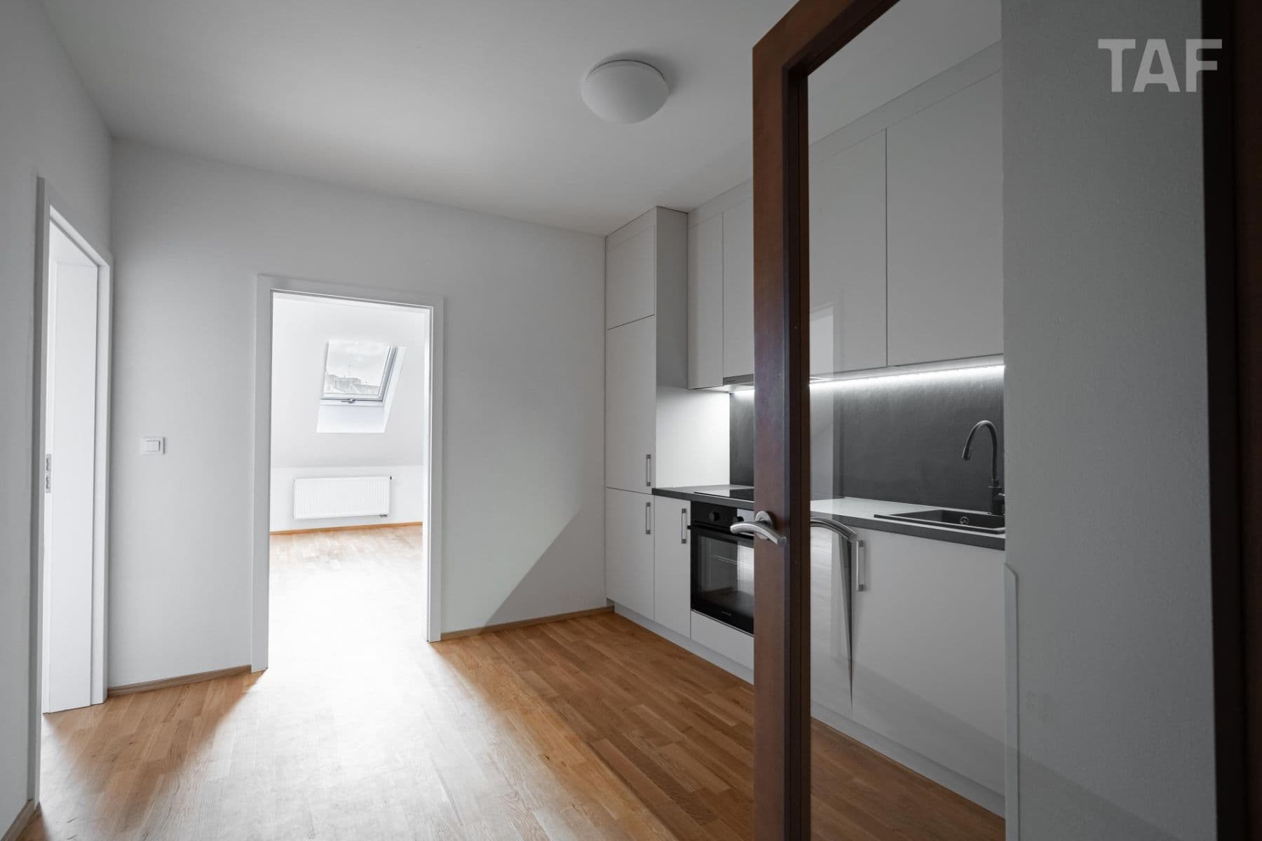 Prodej bytu 2+1 53 m², Milíčova, Praha, Praha Prodej bytu 2+1 53 m², Milíčova, Praha, Praha