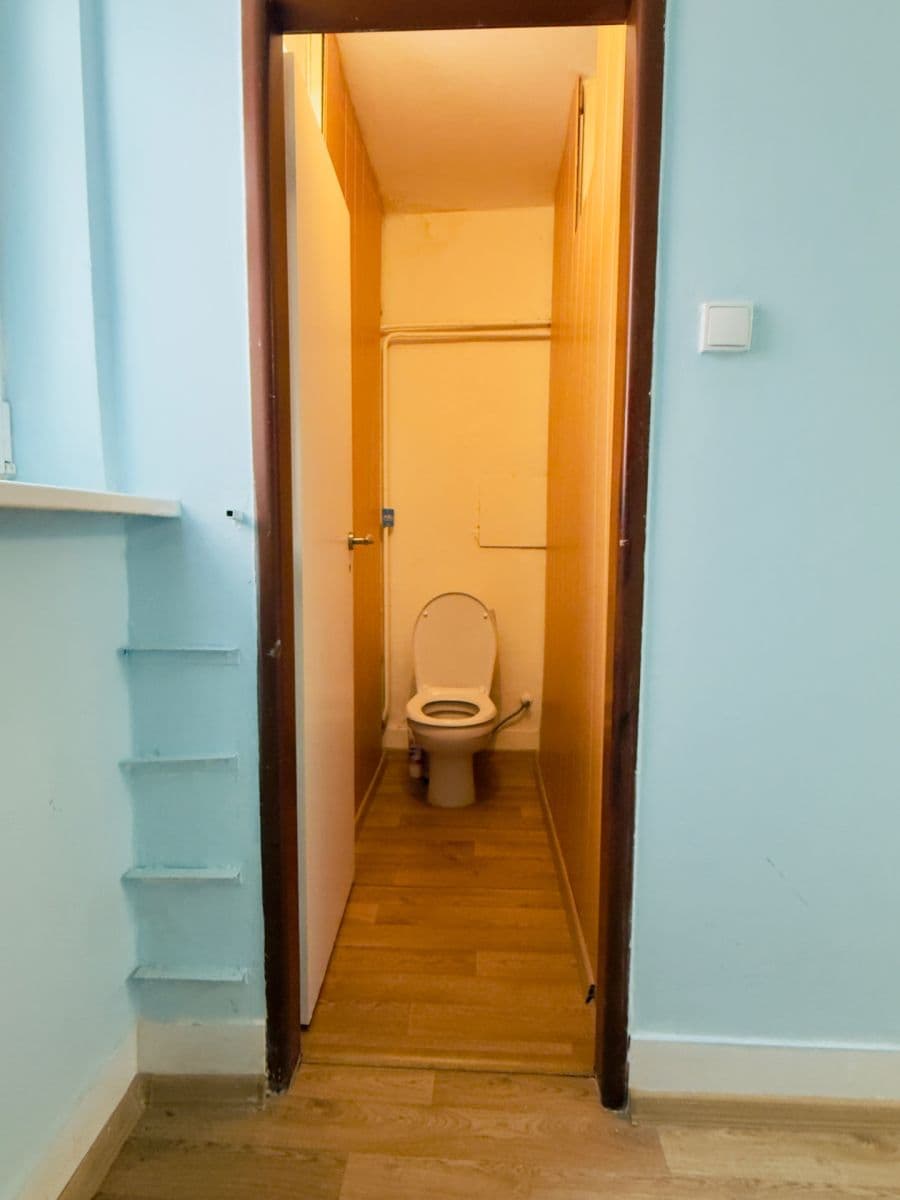 Prodej bytu 2+1 65 m², Lipová, Karlovy Vary, Karlovarský kraj Prodej bytu 2+1 65 m², Lipová, Karlovy Vary, Karlovarský kraj