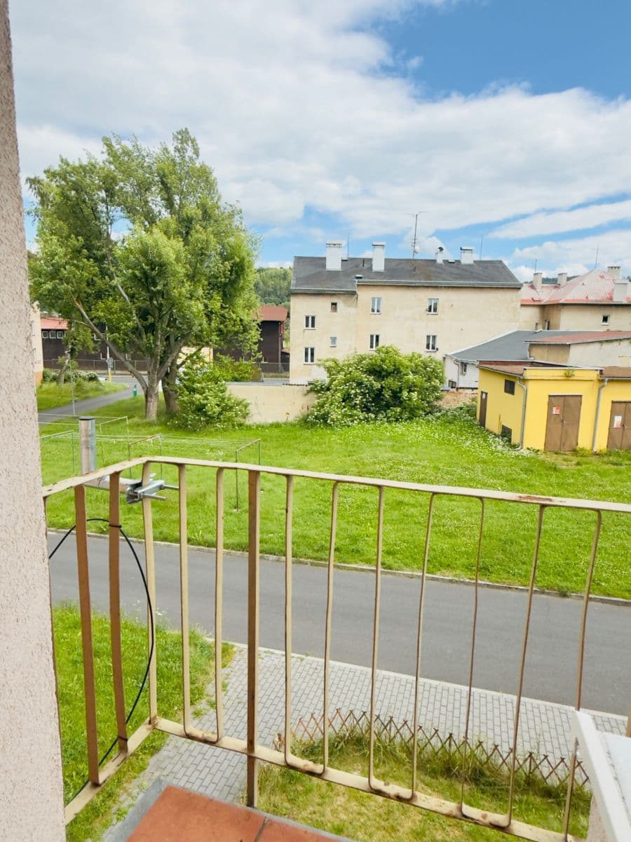 Prodej bytu 2+1 65 m², Lipová, Karlovy Vary, Karlovarský kraj Prodej bytu 2+1 65 m², Lipová, Karlovy Vary, Karlovarský kraj