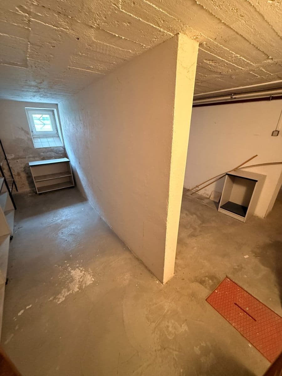 Prodej nebytového prostoru 60 m², Kyjevská, Plzeň, Plzeňský kraj Prodej nebytového prostoru 60 m², Kyjevská, Plzeň, Plzeňský kraj