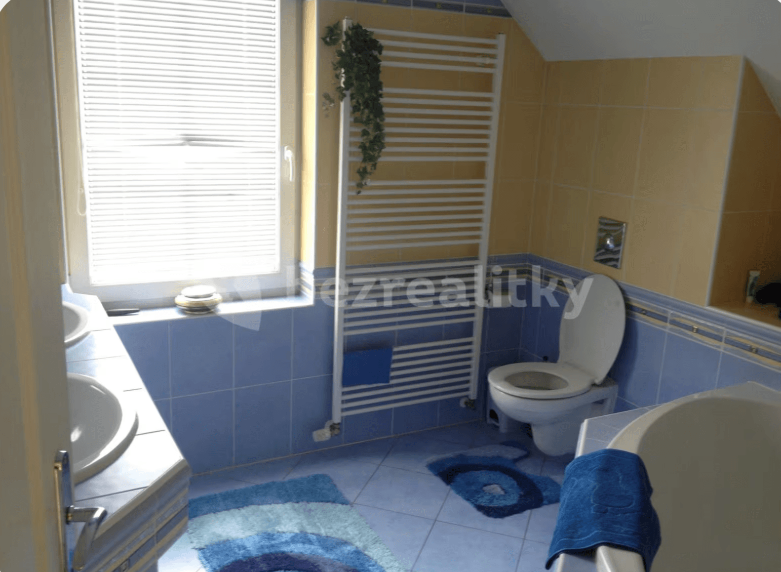 Prodej domu 180 m², pozemek 725 m², Lékořicová, Praha, Praha Prodej domu 180 m², pozemek 725 m², Lékořicová, Praha, Praha