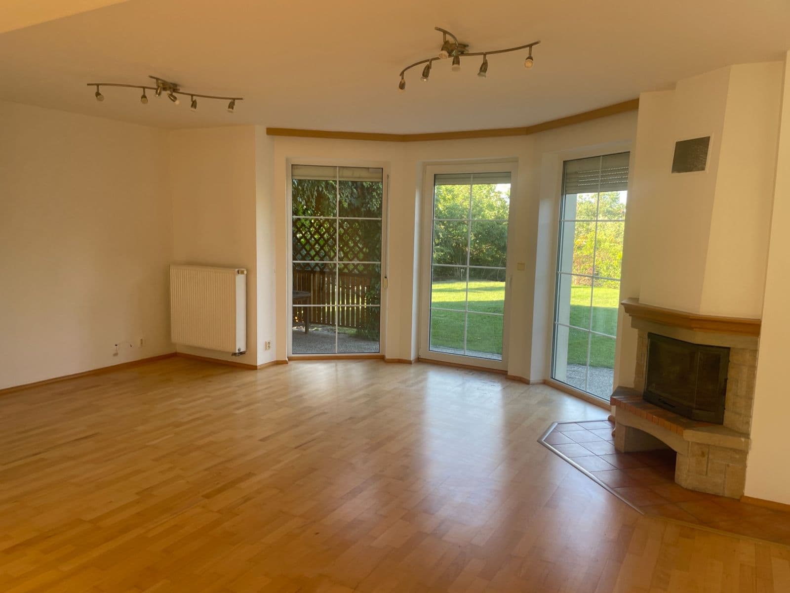 Prodej domu 180 m², pozemek 726 m², Lékořicová, Praha, Praha Prodej domu 180 m², pozemek 726 m², Lékořicová, Praha, Praha