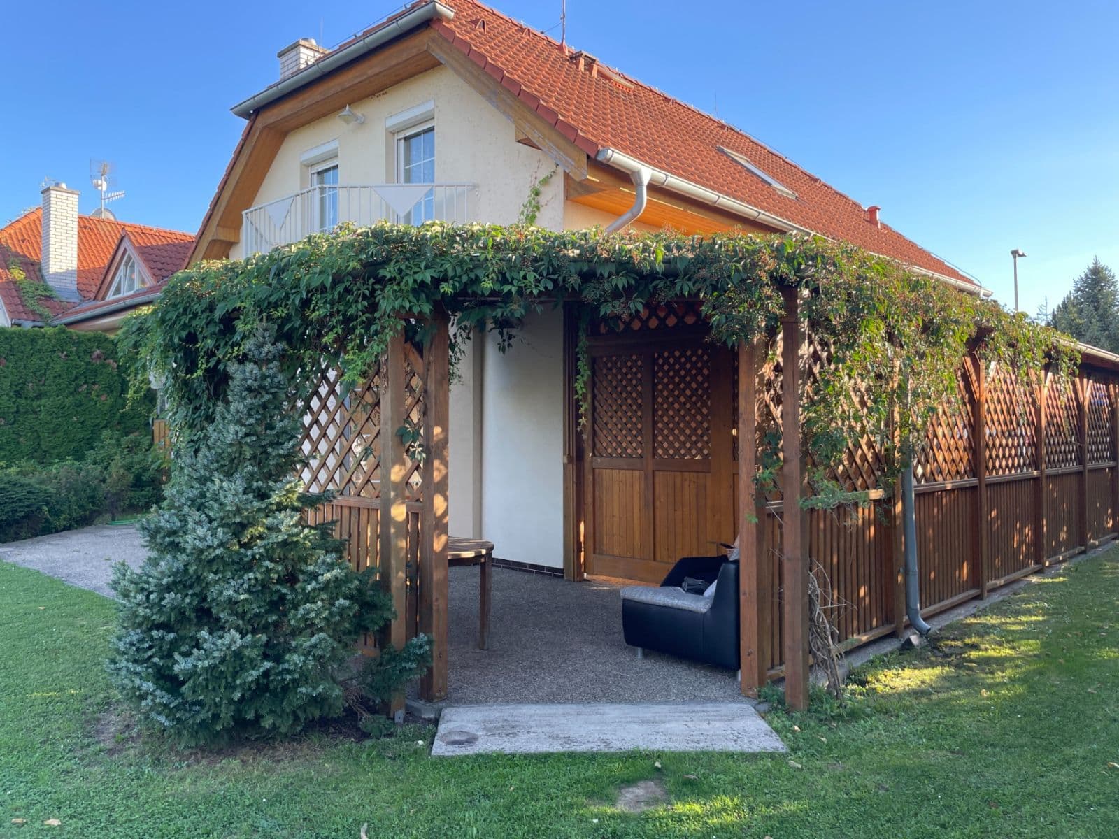 Prodej domu 180 m², pozemek 726 m², Lékořicová, Praha, Praha Prodej domu 180 m², pozemek 726 m², Lékořicová, Praha, Praha