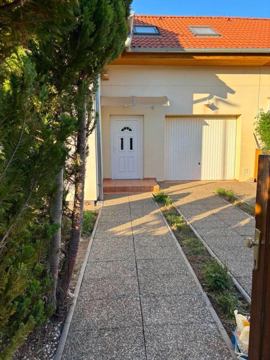 Prodej domu 180 m², pozemek 726 m², Lékořicová, Praha, Praha Prodej domu 180 m², pozemek 726 m², Lékořicová, Praha, Praha