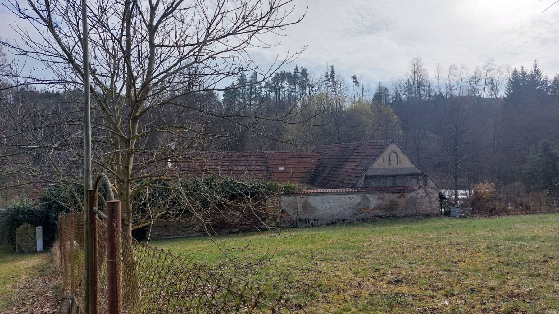 Prodej pozemku 438 m², Senožaty, Kraj Vysočina Prodej pozemku 438 m², Senožaty, Kraj Vysočina
