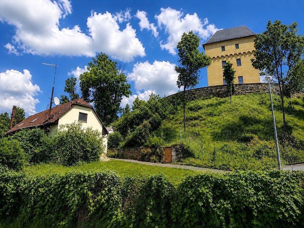 Prodej pozemku 426 m², Pod Hradem, Praha, Praha Prodej pozemku 426 m², Pod Hradem, Praha, Praha