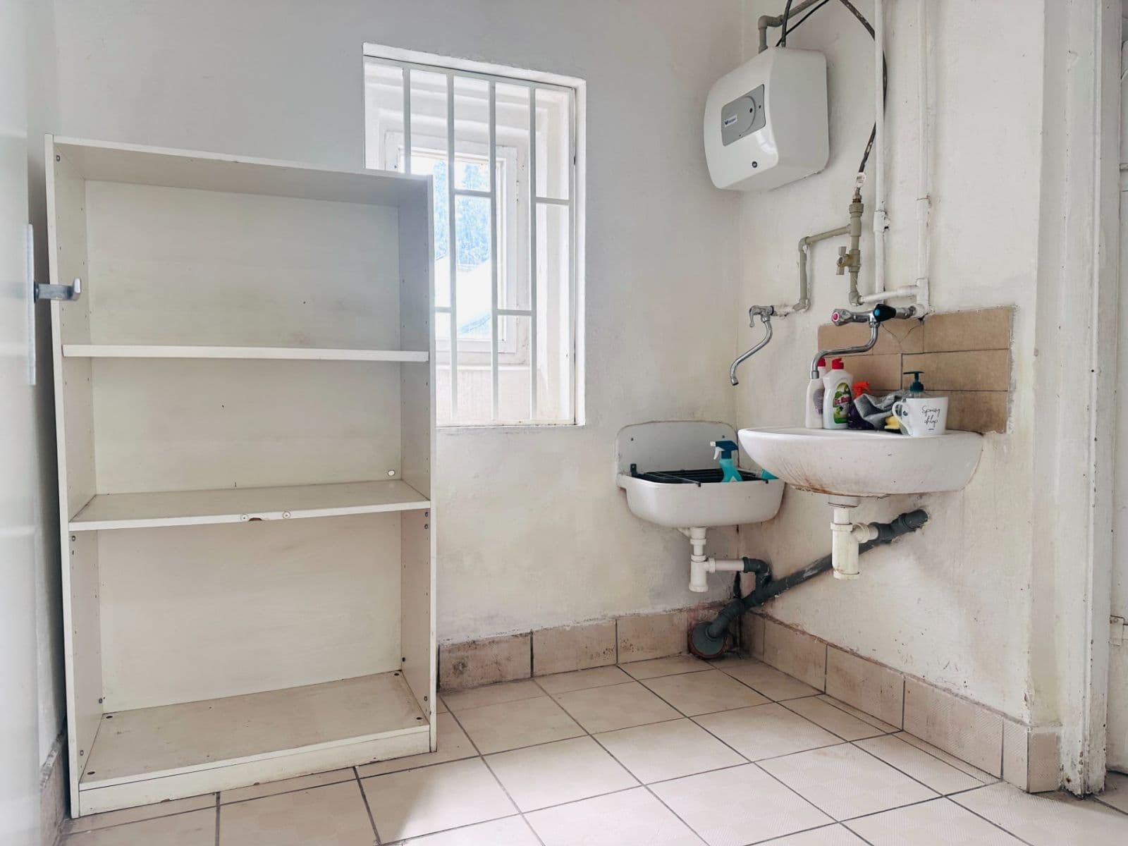 Pronájem nebytového prostoru 80 m², Přátelství, Praha, Praha Pronájem nebytového prostoru 80 m², Přátelství, Praha, Praha