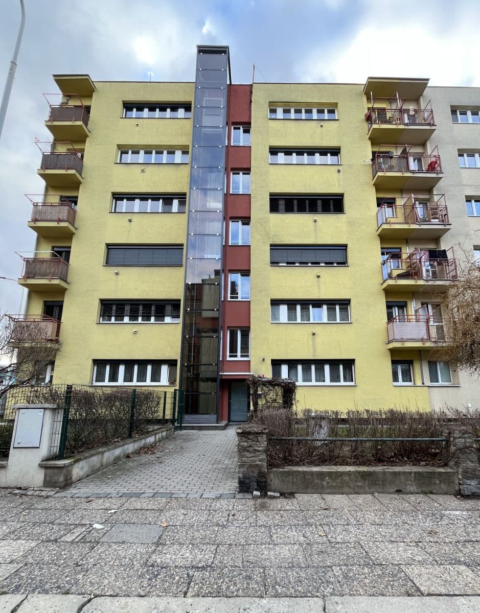 Prodej bytu 2+kk 48 m², U Městských domů, Praha, Praha Prodej bytu 2+kk 48 m², U Městských domů, Praha, Praha