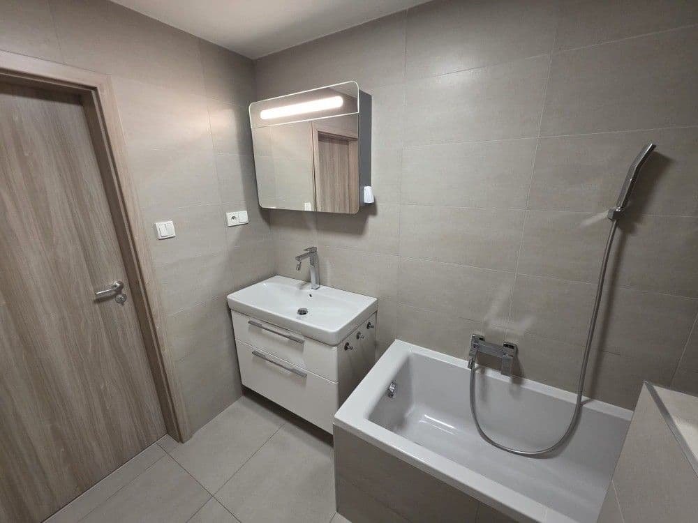 Prodej bytu 2+kk 56 m², Oty Bubeníčka, Praha, Praha Prodej bytu 2+kk 56 m², Oty Bubeníčka, Praha, Praha