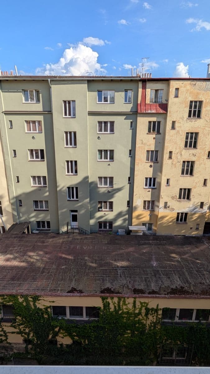 Pronájem bytu 1+1 36 m², Žerotínova, Praha, Praha Pronájem bytu 1+1 36 m², Žerotínova, Praha, Praha