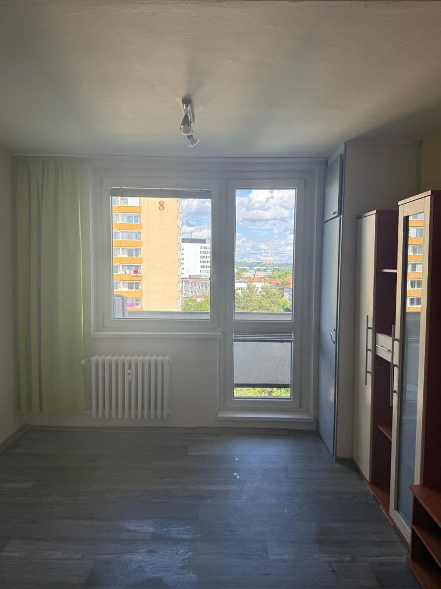 Pronájem bytu 1+kk 28 m², Voroněžská, Brno, Jihomoravský kraj Pronájem bytu 1+kk 28 m², Voroněžská, Brno, Jihomoravský kraj