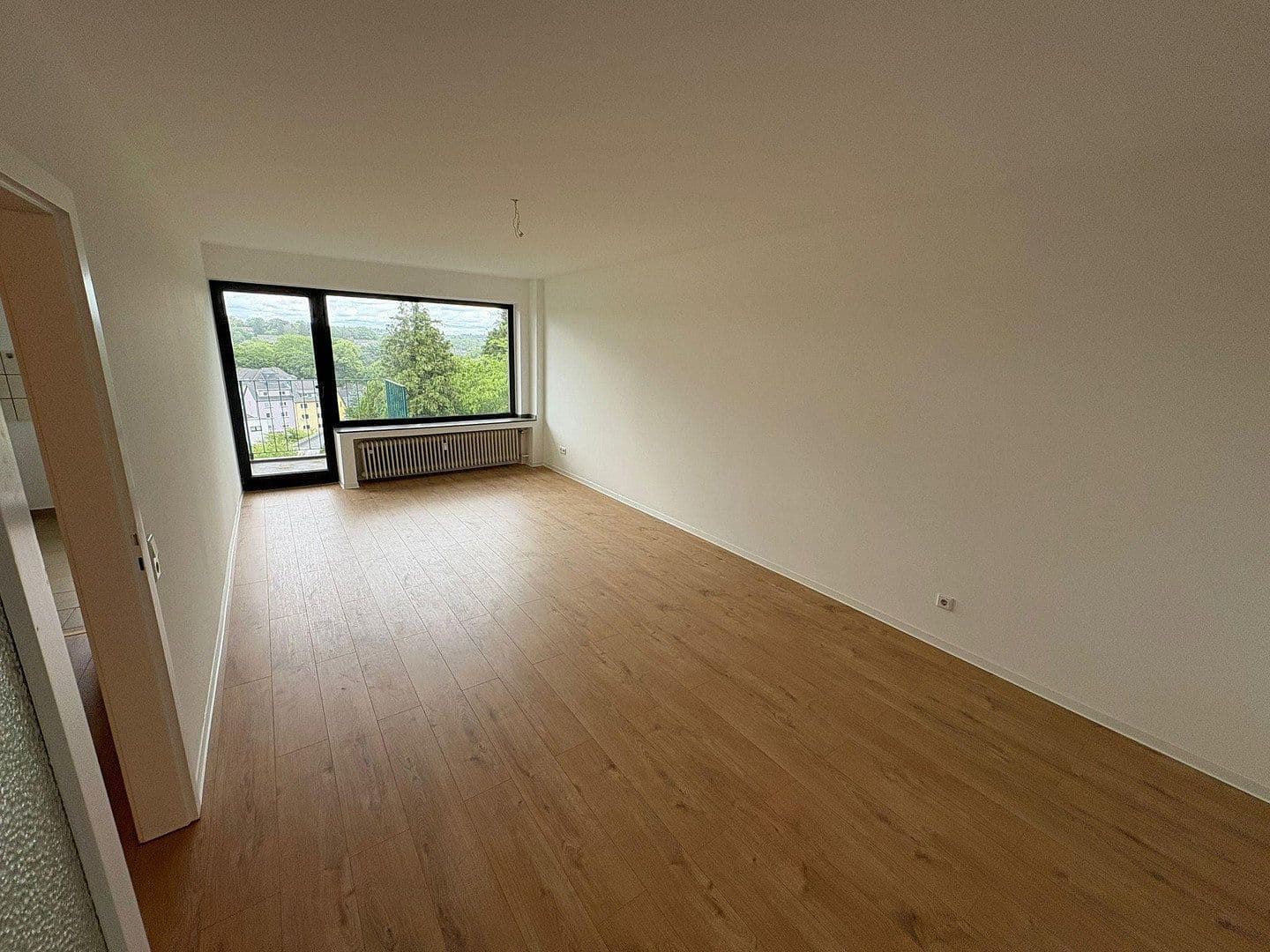 Pronájem bytu 2+1 65 m², Unter St. Clemens 28, Solingen, Severní Porýní-Vestfálsko Pronájem bytu 2+1 65 m², Unter St. Clemens 28, Solingen, Severní Porýní-Vestfálsko